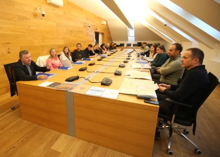 Urbanistična delavnica - pozdrav župana in predstavitev delavnice 04 Foto Ljubo Vukelič